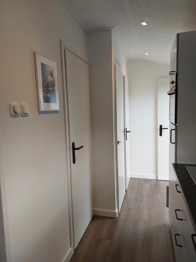 Modern En Chic Chalet Tot 4 Personen Op De Veluwe Recreatiepark De Oude Driest Putten Luaran gambar